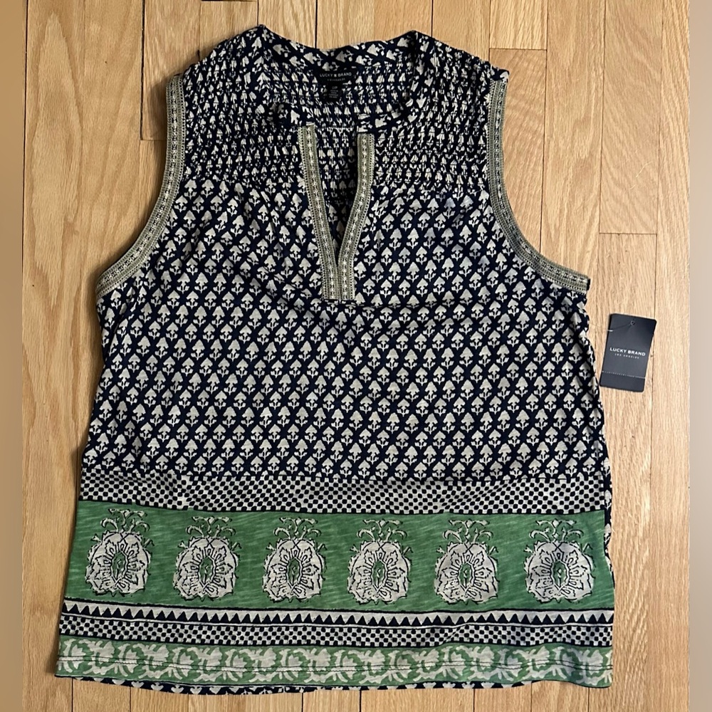Lucky Brand NWT Women’s Sleeveless Split Neck Bohemian Top, Size Small